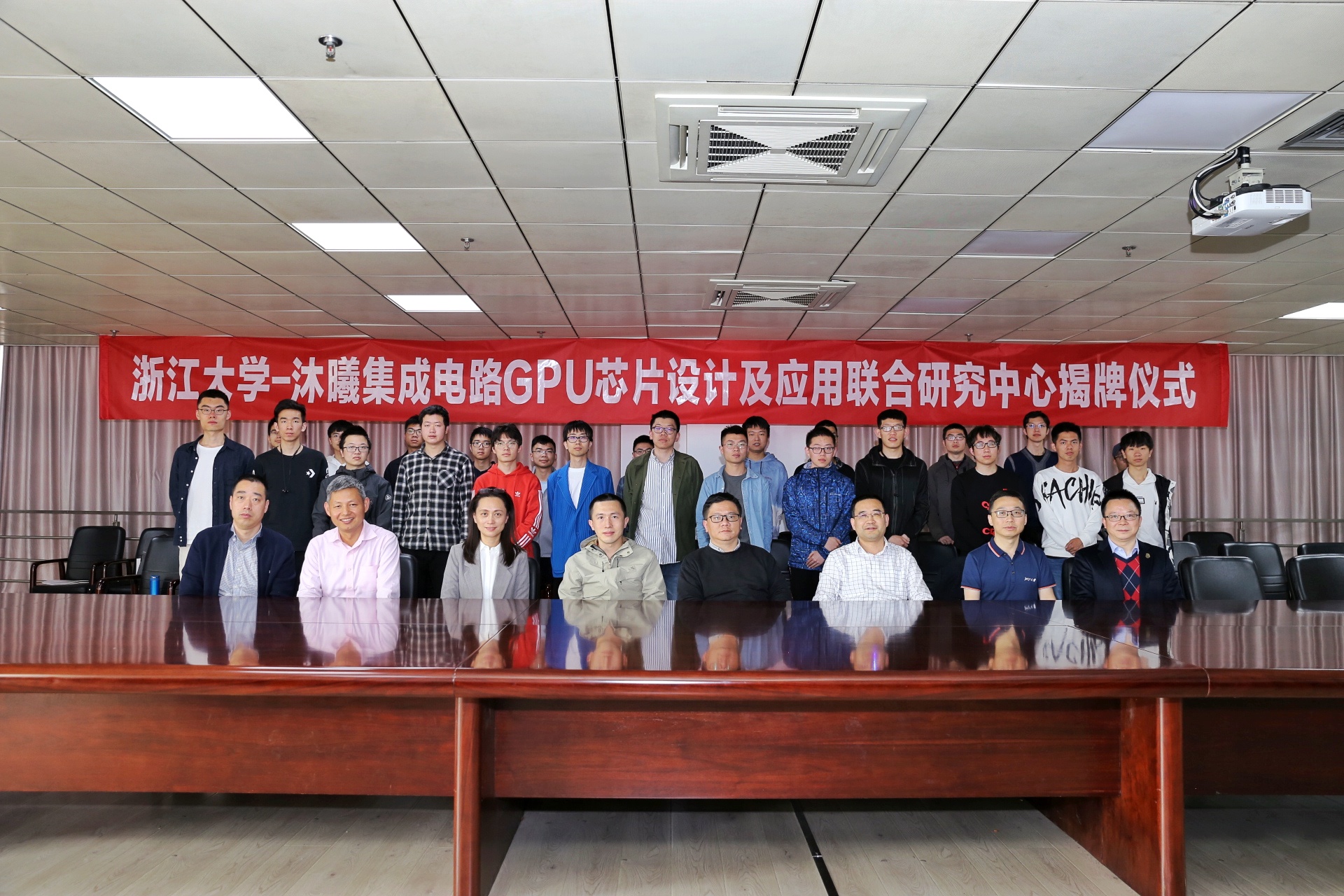 微信图片_20210419141006.jpg